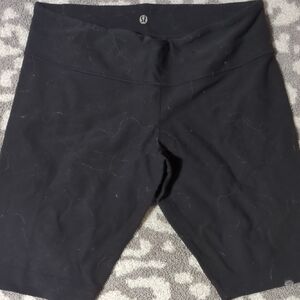 5/25$ lululemon athletica Women's Black Bike Shorts
